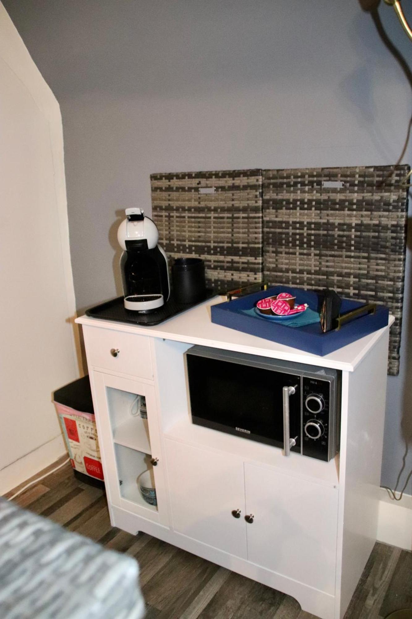 Appartement 2eme Etage Prive De Notre Maison-acces Au Jardin-smart Tv-streaming-wifi
